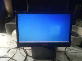 Monitor led merk LG 16 inch kondisi OK