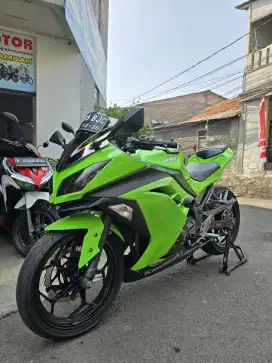 DIJUAL CASH KAWASAKI NINJA 250 FI THN 2015 PAJAK OFF 2X SIAP PAKAI