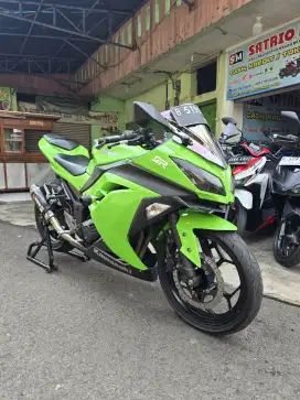 DIJUAL CASH KAWASAKI NINJA 250 FI THN 2015 PAJAK OFF 2X SIAP PAKAI