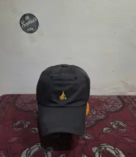 Topi merk Beanpole