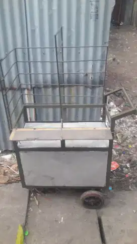 Gerobak Dagangan Besi Buat jualan Keliling Kopi