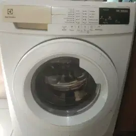 Mesin cuci electrolux 7,5kg