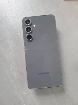 Samsung s24 fe ram8/256 baru 2 bulan