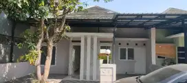 DIKONTRAKKAN RUMAH NYAMAN,STRATEGIS DAN SIAP HUNI