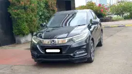 Honda hrv se spesial edition 2020 hitam