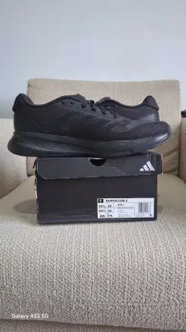 Jual Sepatu ADIDAS Runfalcon 5 Size 44 2/3 BNIB