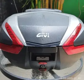 Top Box GIVI V47