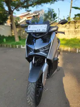 Xmax Connected 2025