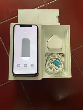Dijual Iphone X silver 256GB Lengkap Terdaftar
