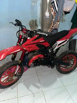 trail mini mesin rumput