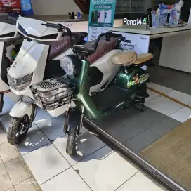 Sepeda listrik Exotic terbaru Veloce V3 Cuma 3 jt.an