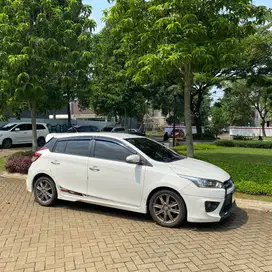 Toyota Yaris TRD Sportivo 2015 - KM Rendah Pajak Panjang Nama Sendiri