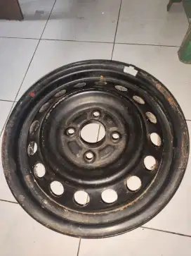 Velg kaleng ring 15