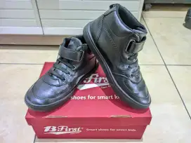 sepatu anak bata original, size 30, second