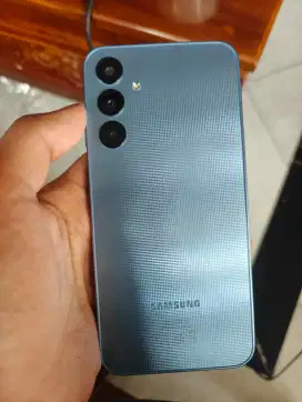 Samsung Galaxy A25 5G 6/128 Fullset SEIN