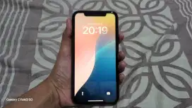 iPhone XR 64gb ex inter all operator wifi off