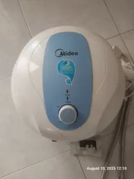 MIDEA Water Heater Pemanas Air D10-02YA2