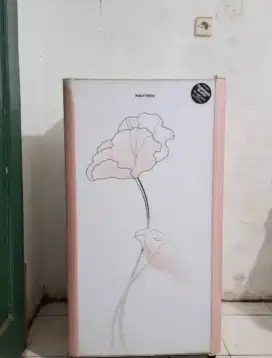 kulkas , tv , speaker .