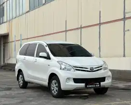 Toyota New Avanza 1.3 E Manual Tahun 2014 Warna Putih pajak 12-2025