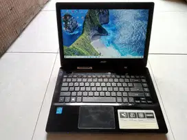 Acer E5-471 / Core i3 Gen-4 / SSD 128Gb / 4Gb / 2-3 Jam / MULUS