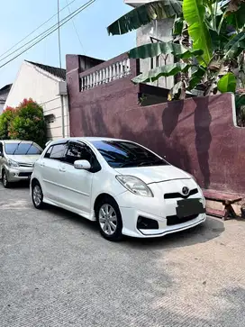 Toyota Yaris S Limited AT 2012