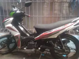 Jual sepeda motor tahun 2012 injeksi zupiter Z1