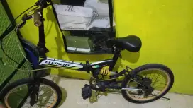 Sepeda lipat & pixy