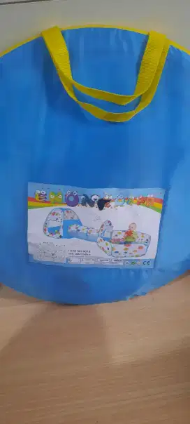 Mainan terowongan Anak