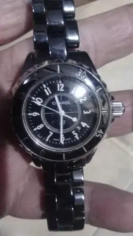Jam tangan Chanel original