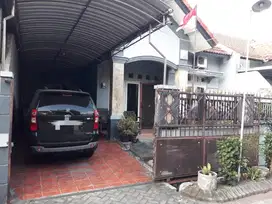 MURAH Dijual Rumah Tingkat Pondok Jati dkt Pondok Mutiara Tengah Kota