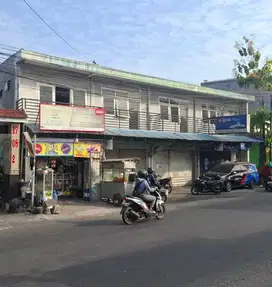 Jual 4 ruko jejer kali rungkut