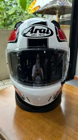 ARAI XD OUTLINE RED