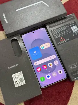 Samsung S25 12/256
Silver Shadow
Resmi SEIN
Pemakaian 1 bulan
