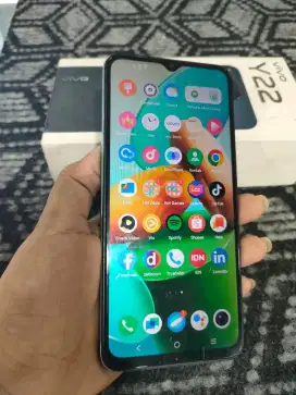 Vivo y22 4/128gb lengkap bekas