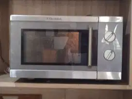 Microwave Elektrolux MM820AYC