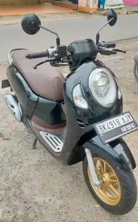 Honda Scoopy terbaru 2024