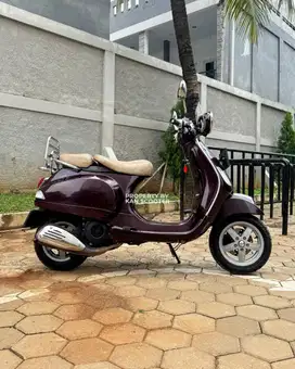JUAL MURAH VESPA LXV 150 3V 2014 MULUS