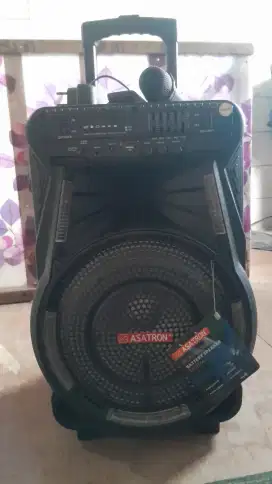 Di jual  speaker system merek  Asatron  12 inch