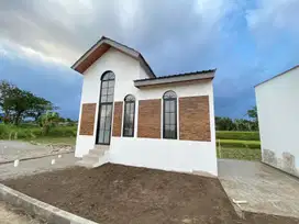RUMAH MINIMALIS VIEW PEMANDANGAN SAWAH DI PRAMBANAN