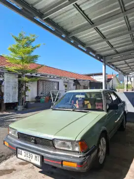 Mobil honda accord tahun 1983