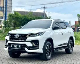 Fortuner 2.8GR 2022 Termurah Like New