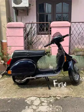 VESPA EXCEL 95 TINGGAL GAS