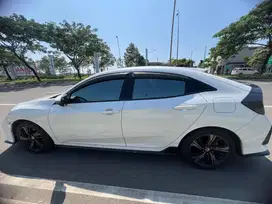 Honda Civic 2020 Bensin