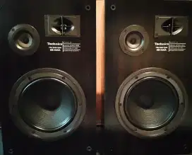 DIJUAL SPEAKER MERK TECHNICS 10 INC