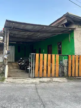 Dijual Kost Kawasan industri cangkringan lokasi sangat strategis