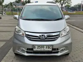 HONDA FREED PSD AT 2013 SILVER