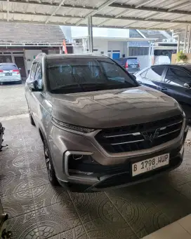 Almaz Exclusive 7 seater