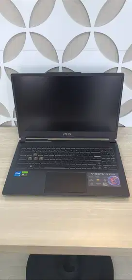 MSI Cyborg 15 A12UC 622 (9S7-15K111-622) Translucent Black