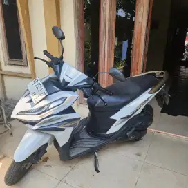 Vario 125 k2v keyless putih gbm