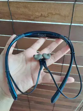 Headset Bluetooth Samsung Level U